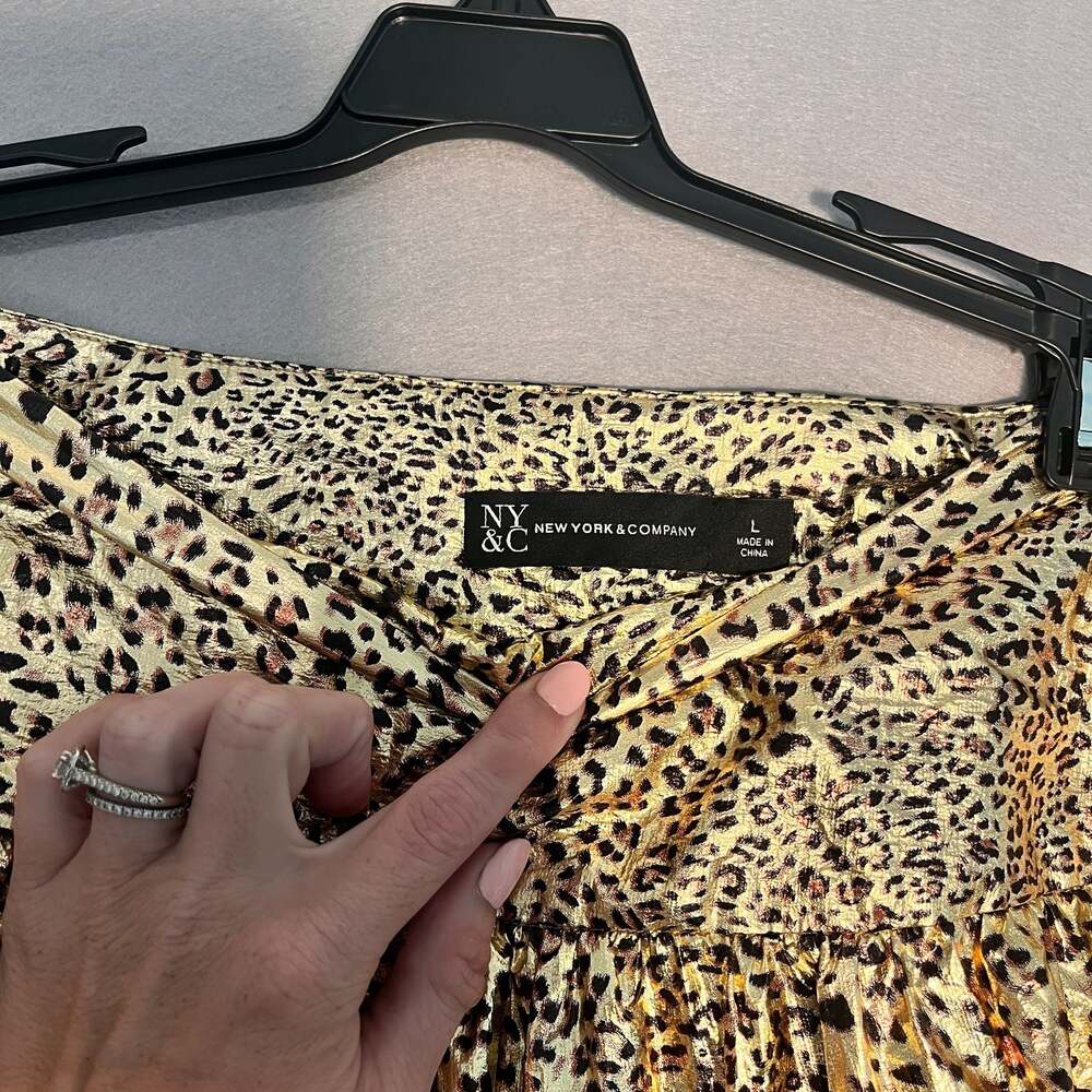 Metallic Leopard Print Tiered Midi Skirt - Picture 3 of 8